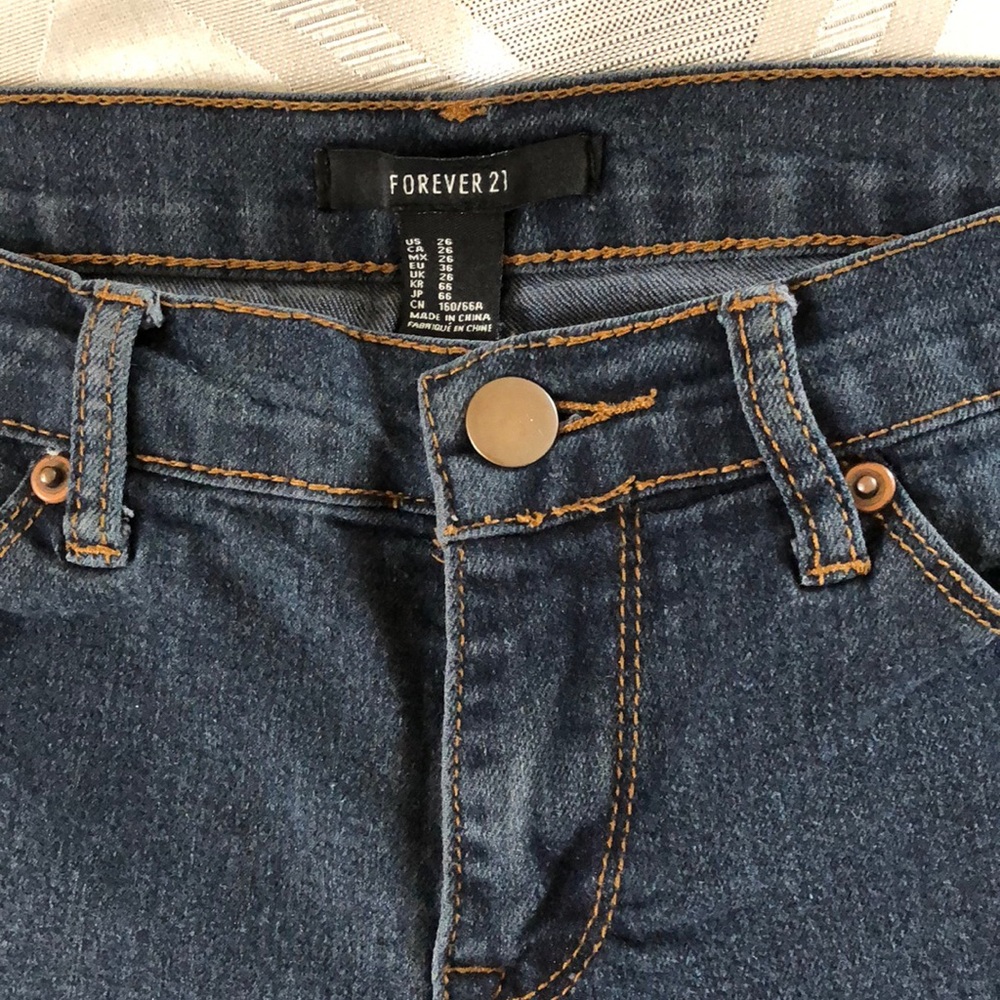 Forever 21 - Dark denim skinny jeans - Picture 2 of 5
